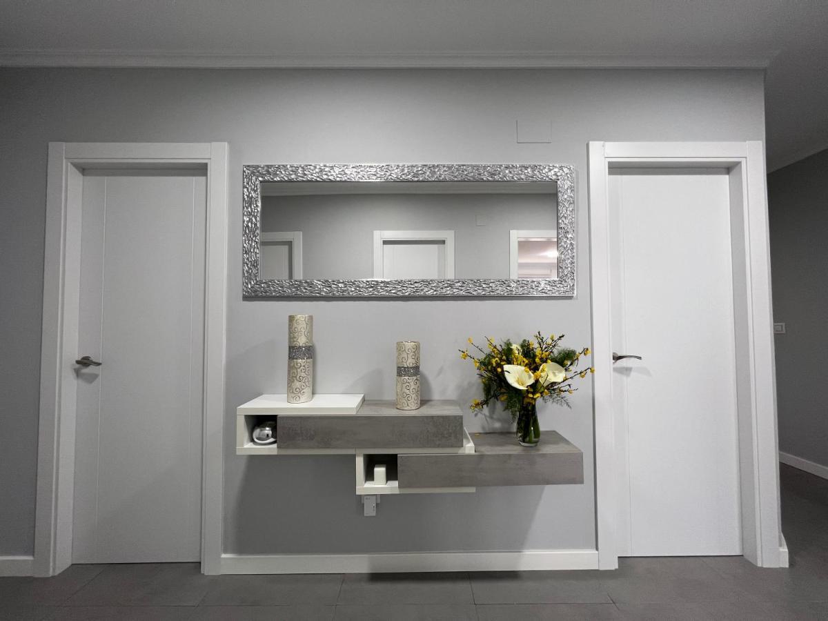 Apartamentos Maria De Lucia-Piso 2º Arou Exteriér fotografie